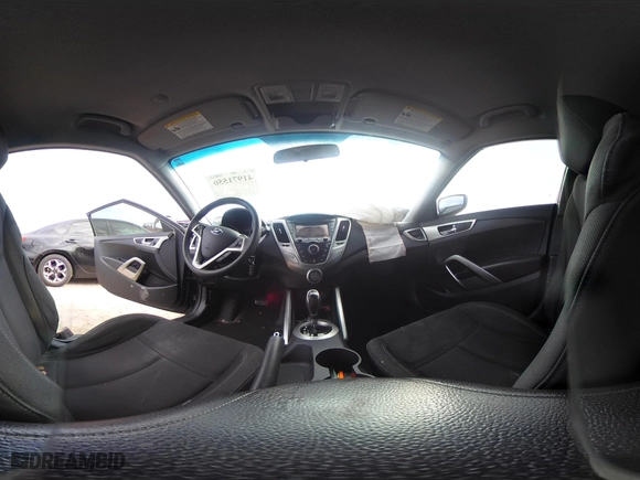 2016 Hyundai Veloster with VIN KMHTC6AD6GU251094, listed as a IAAI auction lot 41971550 with 97,744 mi miles. Bid and sale history available at carsss.com. Image 18.