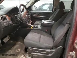 2008 Chevrolet Avalanche LS with VIN 3GNFK12328G134895, listed as a Copart auction lot 49992345 with 212,225 mi miles and Salvage Title. Bid and sale history available at carsss.com. Image 7.