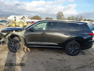 2024 Lexus TX 350 with VIN 5TDAAAA65RS007966, listed as a IAAI auction lot 41596283 with 35,782 mi miles and . Bid and sale history available at DreamBid. Image 14.