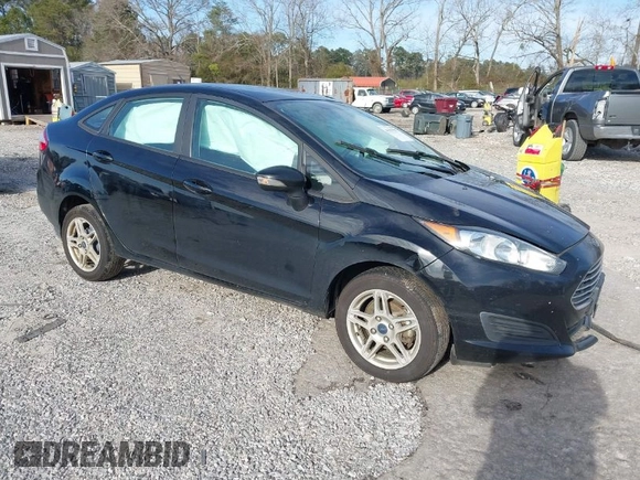 2019 Ford Fiesta SE with VIN 3FADP4BJ9KM118340, listed as a IAAI auction lot 41613597 with 95,530 mi miles. Bid and sale history available at carsss.com. Image 1.
