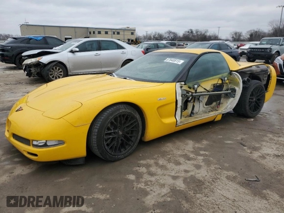 2004 Chevrolet Corvette Z06 with VIN 1G1YY12S445111300, listed as a Copart auction lot 87840815 with 120,463 mi miles and Salvage Title. Bid and sale history available at carsss.com. Image 1.