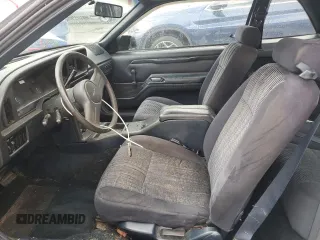 1987 Ford Thunderbird z VIN 1FABP6033HH186394, wystawiony jako Copart lot #51699135 z przebiegiem 86 393 mil mil oraz Nie do naprawy. Historia ofert i sprzedaży dostępna na DreamBid. Obrazek 7.