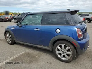 2007 MINI Hardtop S with VIN WMWMF735X7TL89784, listed as a Copart auction lot 55875985 with 98,380 mi miles and Clean Title. Bid and sale history available at DreamBid. Image 2.