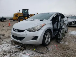 2013 Hyundai Elantra GLS z VIN KMHDH4AE6DU724975, wystawiony jako Copart lot #49169974 z przebiegiem Nie podano mil oraz Szkoda całkowita • Salvage title. Historia ofert i sprzedaży dostępna na DreamBid. Obrazek 2.