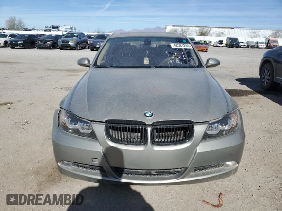 2008 BMW 3 Series 335i with VIN WBAVB77528NH79166, listed as a Copart auction lot 42581265 with 220,221 mi miles and Clean Title. Bid and sale history available at carsss.com. Image 5.