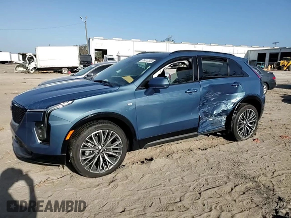 2024 Cadillac XT4 FWD Sport with VIN 1GYFZER40RF249101, listed as a Copart auction lot 76312304 with 1,969 mi miles and Salvage title. Bid and sale history available at DreamBid. Image 12.