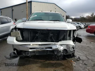 2009 GMC Sierra 1500 SLE with VIN 1GTEK29069Z262161, listed as a Copart auction lot 79639063 with 241,338 mi miles and Salvage Title. Bid and sale history available at carsss.com. Image 5.
