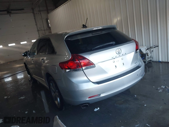 2014 Toyota Venza XLE z VIN 4T3BK3BB6EU096562, wystawiony jako IAAI lot #41310892 z przebiegiem 141 479 mil mil oraz . Historia ofert i sprzedaży dostępna na DreamBid. Obrazek 3.