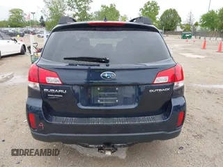 2013 Subaru Outback Limited с VIN 4S4BRCLC0D3297339, выставлен на аукционе IAAI как лот 42302845 с пробегом 144 941 миль миль и . История ставок и продаж доступна на DreamBid. Изображение 17.