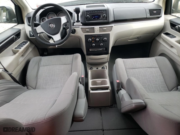 2009 Volkswagen Routan SE with VIN 2V8HW34149R598686, listed as a Copart auction lot 72652814 with 66,290 mi miles and Salvage Title. Bid and sale history available at carsss.com. Image 8.