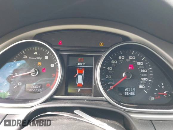 2015 Audi Q7 S line Prestige with VIN WA1DGAFE7FD021509, listed as a IAAI auction lot 41724235 with 135,486 mi miles and . Bid and sale history available at DreamBid. Image 7.