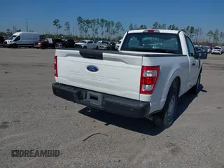 2021 Ford F-150 XL с VIN 1FTMF1CB3MKF00909, выставлен на аукционе IAAI как лот 41648893 с пробегом 63 970 миль миль и . История ставок и продаж доступна на DreamBid. Изображение 4.