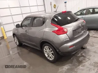2013 Nissan Juke Nismo z VIN JN8AF5MVXDT225265, wystawiony jako IAAI lot #42347507 z przebiegiem 112 002 mil mil oraz . Historia ofert i sprzedaży dostępna na DreamBid. Obrazek 3.