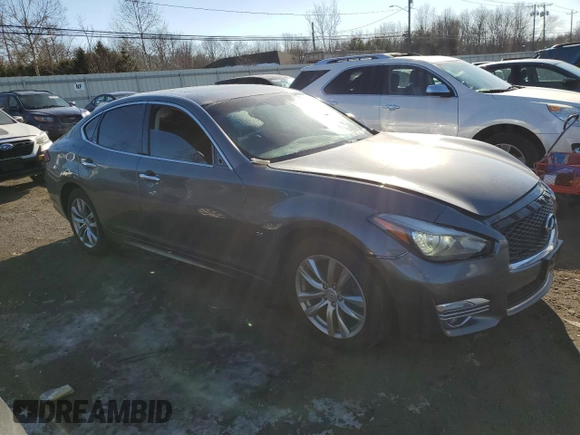 2018 Infiniti Q70 Luxe with VIN JN1BY1AR4JM220498, listed as a Copart auction lot 42338465 with 125,727 mi miles and Salvage title. Bid and sale history available at DreamBid. Image 4.