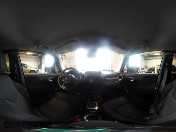 2017 Jeep Renegade Latitude with VIN ZACCJBBB6HPG34746, listed as a IAAI auction lot 41915833 with 60,814 mi miles. Bid and sale history available at carsss.com. Image 20.