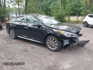 2017 Hyundai Sonata Sport z VIN 5NPE34AF2HH556347, wystawiony jako IAAI lot #42346721 z przebiegiem 94 845 mil mil oraz . Historia ofert i sprzedaży dostępna na DreamBid. Obrazek 1.