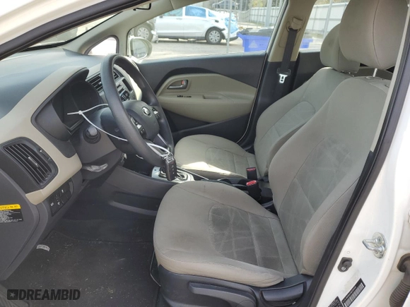 2014 Kia Rio LX with VIN KNADM4A38E6389056, listed as a Copart auction lot 45847465 with 0 mi miles and Salvage Title. Bid and sale history available at carsss.com. Image 7.