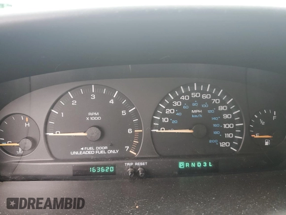 1999 Plymouth Voyager Grand SE z VIN 1P4GP44G7XB831207, wystawiony jako Copart lot #79558714 z przebiegiem 163 620 mil mil oraz Szkody całkowita. Historia ofert i sprzedaży dostępna na DreamBid. Obrazek 9.