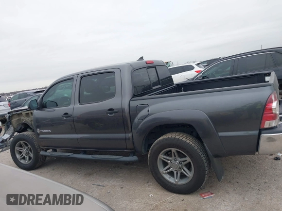 2014 Toyota Tacoma PreRunner with VIN 5TFJU4GN0EX053782, listed as a IAAI auction lot 41412202 with 150,949 mi miles. Bid and sale history available at carsss.com. Image 14.