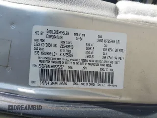 2005 Chrysler Town & Country Limited with VIN 2C8GP64L65R323207, listed as a IAAI auction lot 42150242 with 80,305 mi miles. Bid and sale history available at carsss.com. Image 9.