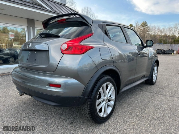 2012 Nissan Juke SL with VIN JN8AF5MR4CT111358, listed as a Copart auction lot 53697765 with 229,543 mi miles and Clean Title. Bid and sale history available at carsss.com. Image 4.