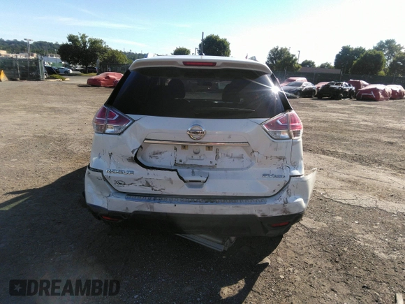2015 Nissan Rogue S with VIN KNMAT2MV0FP539408, listed as a IAAI auction lot 39758964 with 191,313 mi miles. Bid and sale history available at carsss.com. Image 6.