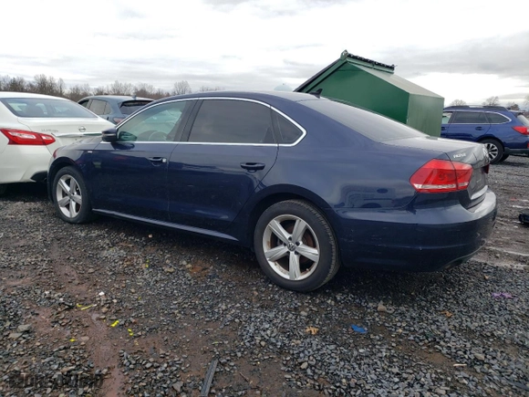 2014 Volkswagen Passat Wolfsburg Ed with VIN 1VWAT7A34EC027007, listed as a Copart auction lot 48334085 with 900,070 mi miles and Clean Title. Bid and sale history available at carsss.com. Image 2.
