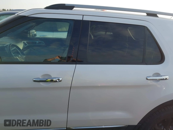 2013 Ford Explorer Limited z VIN 1FM5K7F99DGA43985, wystawiony jako IAAI lot #41522600 z przebiegiem 194 348 mil mil oraz . Historia ofert i sprzedaży dostępna na DreamBid. Obrazek 14.