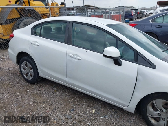 2013 Honda Civic LX z VIN 2HGFB2F52DH599943, wystawiony jako IAAI lot #42124518 z przebiegiem 68 175 mil mil oraz . Historia ofert i sprzedaży dostępna na DreamBid. Obrazek 13.