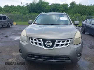 2013 Nissan Rogue S with VIN JN8AS5MT6DW025721, listed as a IAAI auction lot 42116961 with 178,657 mi miles and . Bid and sale history available at carsss.com. Image 12.