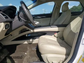2015 Lincoln MKZ with VIN 3LN6L2GK7FR607330, listed as a Copart auction lot 52520855 with 33,743 mi miles and Salvage title. Bid and sale history available at DreamBid. Image 7.