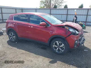 2020 Kia Sportage LX with VIN KNDPMCAC5L7635790, listed as a IAAI auction lot 42140965 with 46,057 mi miles. Bid and sale history available at carsss.com. Image 1.