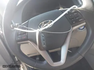 2017 Hyundai Tucson Value with VIN KM8J33A22HU457809, listed as a IAAI auction lot 41632652 with 26,154 mi miles. Bid and sale history available at carsss.com. Image 11.