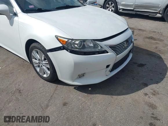 2014 Lexus ES 350 with VIN JTHBK1GG2E2092248, listed as a IAAI auction lot 41589999 with 170,808 mi miles. Bid and sale history available at carsss.com. Image 6.