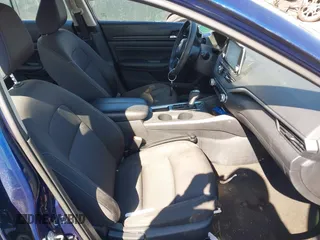2020 Nissan Altima S z VIN 1N4BL4BV3LC184777, wystawiony jako IAAI lot #41631926 z przebiegiem 159 964 mil mil oraz . Historia ofert i sprzedaży dostępna na DreamBid. Obrazek 5.