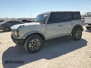 2023 Ford Bronco with VIN 1FMDE5BH1PLB06304, listed as a Copart auction lot 49606375 with 30,837 mi miles and Salvage Title. Bid and sale history available at carsss.com. Image 1.