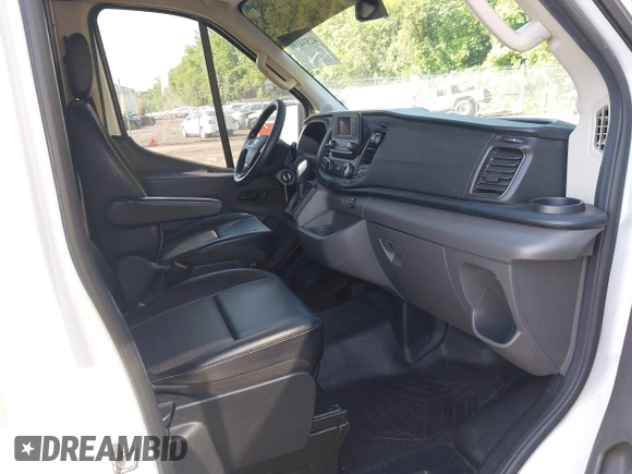 2021 Ford Transit Cargo с VIN 1FTBR1CG8MKA98329, выставлен на аукционе IAAI как лот 42534100 с пробегом 66 953 миль миль и . История ставок и продаж доступна на DreamBid. Изображение 5.