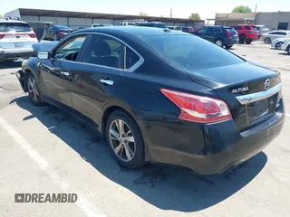 2013 Nissan Altima SV with VIN 1N4AL3APXDC298155, listed as a IAAI auction lot 42747890 with 269,020 mi miles and . Bid and sale history available at DreamBid. Image 3.