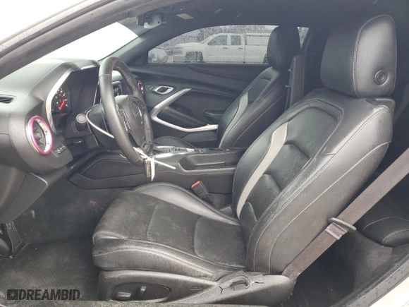 2017 Chevrolet Camaro 2LT with VIN 1G1FD1RX9H0140105, listed as a Copart auction lot 82310264 with 58,457 mi miles and Salvage Title. Bid and sale history available at carsss.com. Image 7.
