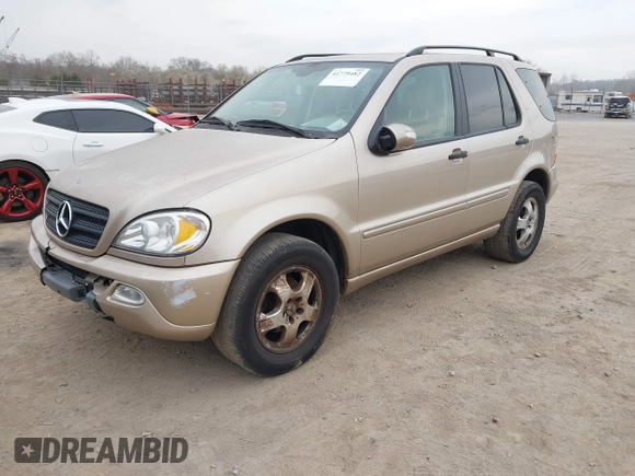 2002 Mercedes-Benz M 320/430/500 z VIN 4JGAB54E82A308902, wystawiony jako IAAI lot #41779482 z przebiegiem 99 933 mil mil oraz . Historia ofert i sprzedaży dostępna na DreamBid. Obrazek 2.