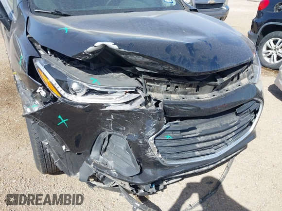 2019 Chevrolet Trax LT with VIN KL7CJLSB3KB904584, listed as a IAAI auction lot 41848181 with 58,780 mi miles and . Bid and sale history available at carsss.com. Image 6.