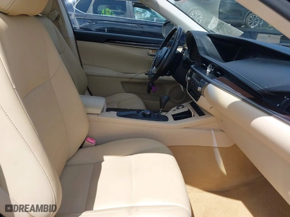 2013 Lexus ES 350 4dr Sdn with VIN JTHBK1GG3D2042313, listed as a IAAI auction lot 41922663 with 99,675 mi miles. Bid and sale history available at carsss.com. Image 5.