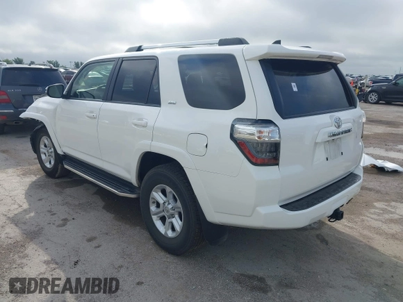 2020 Toyota 4Runner SR5 with VIN JTEZU5JR1L5219414, listed as a IAAI auction lot 42499908 with 28,457 mi miles and . Bid and sale history available at DreamBid. Image 3.