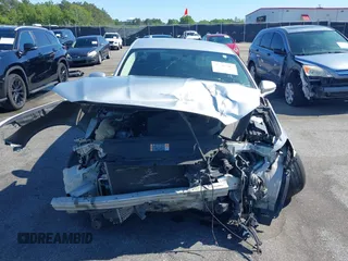 2013 Ford Fusion SE z VIN 3FA6P0H96DR372155, wystawiony jako IAAI lot #42049565 z przebiegiem 120 180 mil mil oraz . Historia ofert i sprzedaży dostępna na DreamBid. Obrazek 13.
