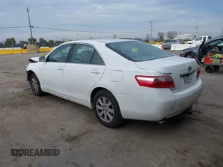 2009 Toyota Camry LE with VIN 4T1BK46K49U594340, listed as a IAAI auction lot 41577134 with 179,084 mi miles. Bid and sale history available at carsss.com. Image 3.