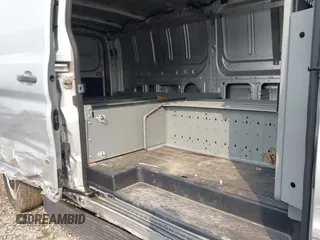2020 Ford Transit Cargo с VIN 1FTYE1Y86LKB01668, выставлен на аукционе IAAI как лот 42350796 с пробегом 100 606 миль миль и . История ставок и продаж доступна на DreamBid. Изображение 8.
