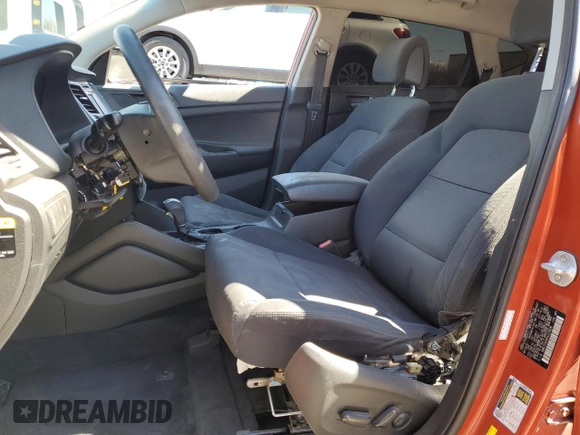 2017 Hyundai Tucson SE with VIN KM8J33A48HU329608, listed as a Copart auction lot 49681145 with 113,123 mi miles and Salvage Title. Bid and sale history available at DreamBid. Image 7.