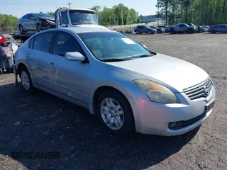 2009 Nissan Altima 2.5 with VIN 1N4AL21E29N454192, listed as a IAAI auction lot 41973309 with 162,623 mi miles. Bid and sale history available at carsss.com. Image 1.