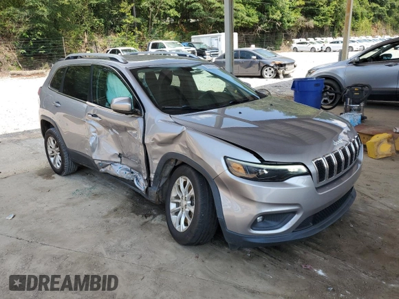 2019 Jeep Cherokee Latitude with VIN 1C4PJLCB2KD221024, listed as a Copart auction lot 63835365 with 61,364 mi miles and Salvage title. Bid and sale history available at DreamBid. Image 4.
