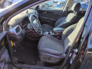 2016 Kia Sorento LX with VIN 5XYPG4A34GG064038, listed as a Copart auction lot 42532315 with 130,292 mi miles and Salvage Title. Bid and sale history available at DreamBid. Image 7.